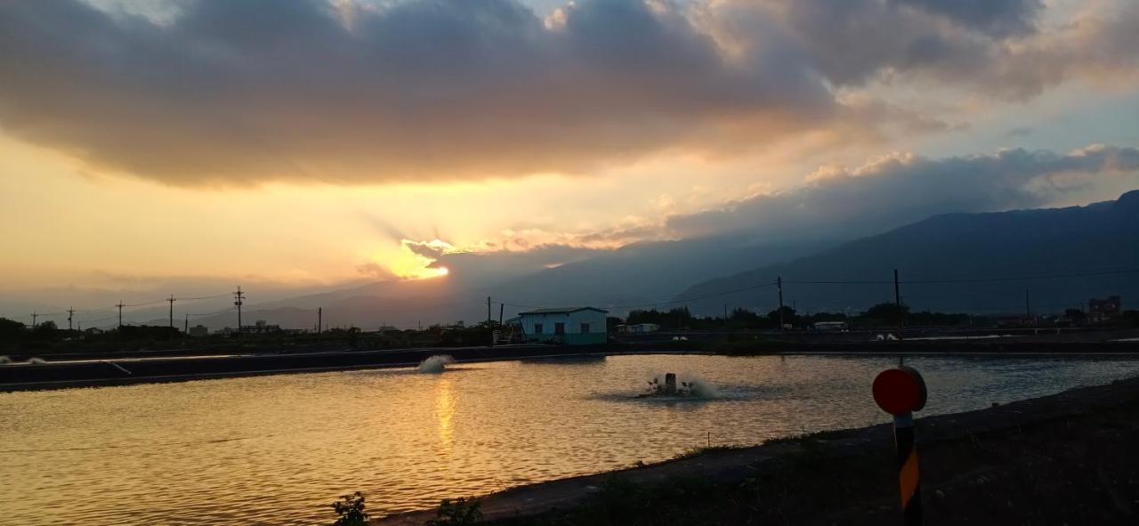 Yu Hai B&B Jiaoxi Esterno foto
